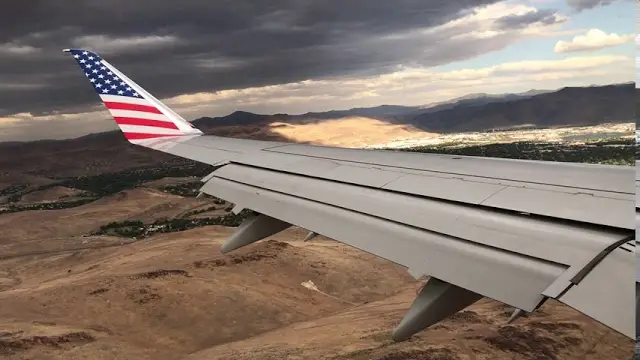 What Airlines Fly Into Reno